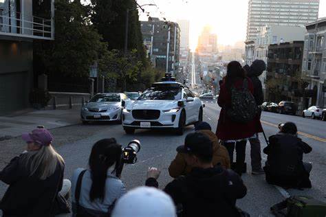 直接配资官网首页 特斯拉robotaxi首秀期间涉嫌违反交通法规 正接受联邦调查
